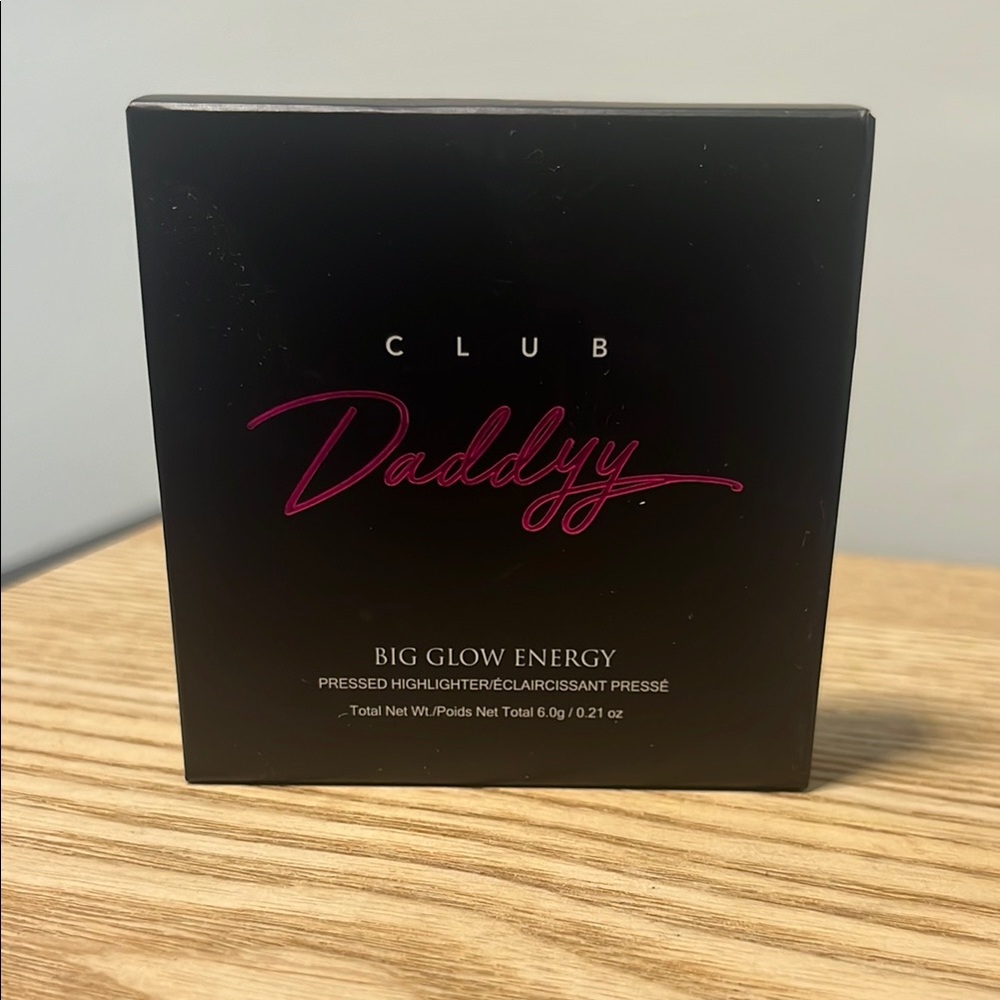 Club Daddyy Big Glow Energy Highlighter